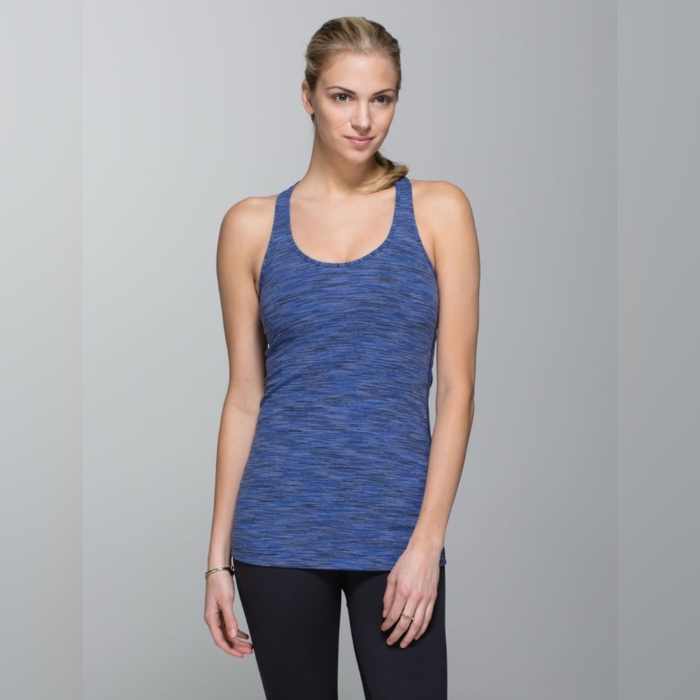 Lululemon Cool Racerback
Size 6 (17” ptp)
Wee Are From Space Cadet Blue
93